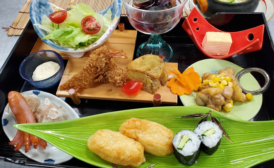 お子様ランチ